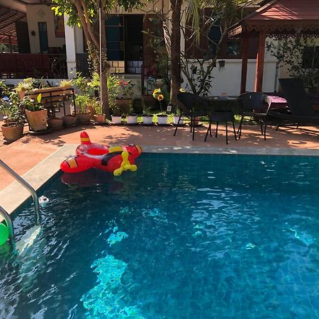Naraya Homestay San Pa Tong Екстериор снимка